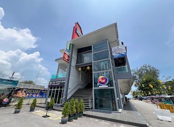 malaysia/penang/batuferringhi/landmark/ferringhi-walk