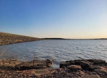 oklahoma/lake-texoma/landmark/hulah-lake