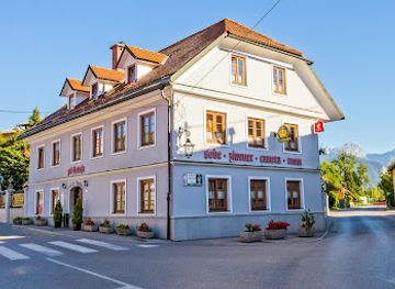slovenia/kamnik/landmark/guest-house-pri-cesarju