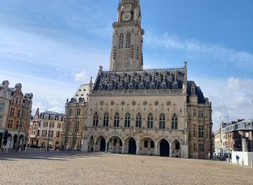 france/picardy/landmark/heroes-square