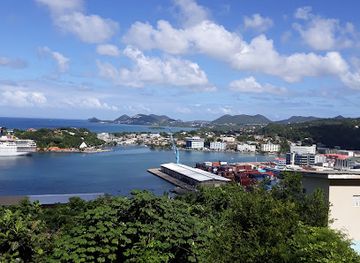 saint-lucia/gros-islet-quarter/landmark/piton-falls