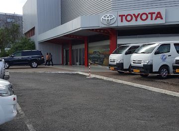 gabon/estuary-province/landmark/toyota-gabon