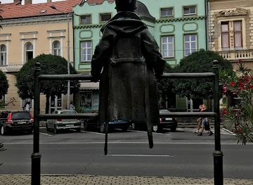 hungary/transdanubia/landmark/little-queen