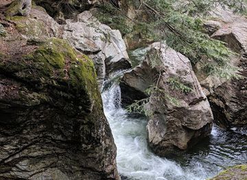 vermont/smugglers-notch-state-park/landmark/smugglers-notch-visitor-center
