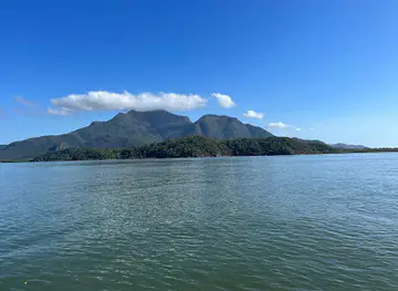 Hinchinbrook Channel