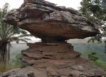 ghana/aburi/landmark/umbrella-rock