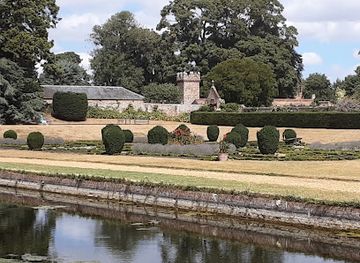 united-kingdom/norfolk-broads/attraction/oxburgh-estate-2