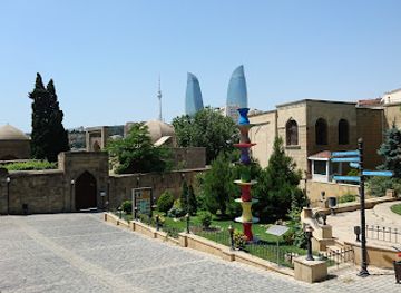 azerbaijan/lankaran-astara-region/landmark/palace-of-the-shirvanshahs