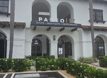 california/costa-mesa/landmark/paseo-17