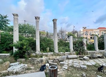 lebanon/jbeil-district/landmark/roman-columns-on-the-main-street