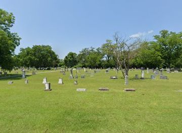arkansas/lower-delta/landmark/grave-of-lady-elizabeth-luker-founder-of-local-historic-society-saver-of-all-things-precious