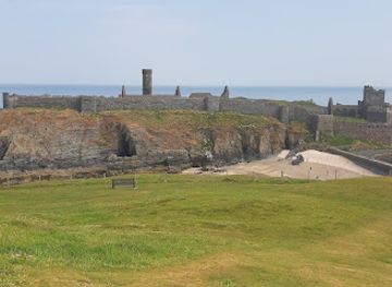 isle-of-man/peel/landmark/peel-harbour-marina