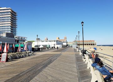 new-jersey/asbury-park/landmark/asbury-park-boardwalk-and-beach