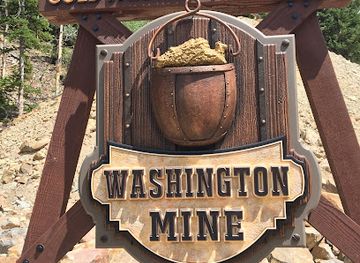 colorado/breckenridge/landmark/breckenridge-history-washington-mine-milling-exhibit