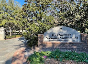south-carolina/lowcountry/landmark/liberty-square