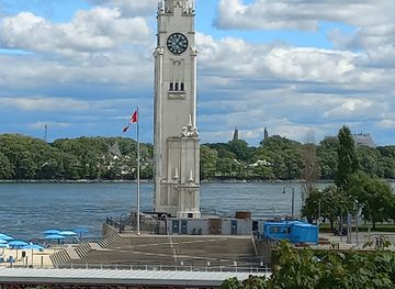 canada/lanaudiere/landmark/vieux-port-de-montreal