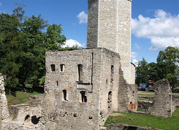 estonia/jarvamaa/landmark/paide-ordulinnuse-varemed-ja-vallitorn