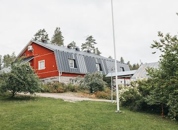 finland/ruka/landmark/varjola
