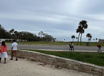 florida/st-augustine-beach/landmark/old-city-gates