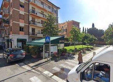 italy/verona/landmark/via-luigi-da-porto-5