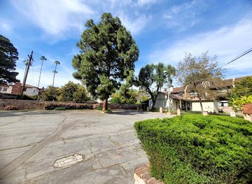 california/burbank/landmark/casa-adobe-de-san-rafael-and-park