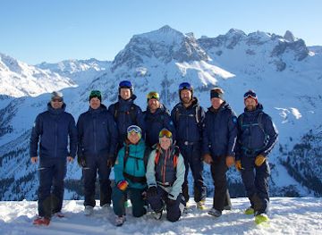 austria/lech/landmark/whiteguides-skiing