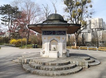 austria/vienna/wahring/landmark/turkenschanzpark