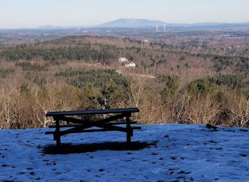 massachusetts/wachusett-mountain-ski-area/landmark/wachusett-mountain-state-reservation