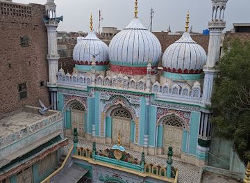 pakistan/multan/landmark/sheesh-mahal-multan