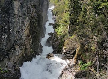 austria/stubai-valley/landmark/mutterberg-wasserfall