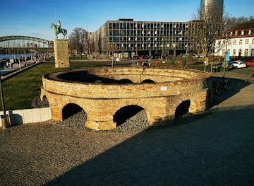 germany/cologne/deutz/landmark/romisches-kastell-deutz