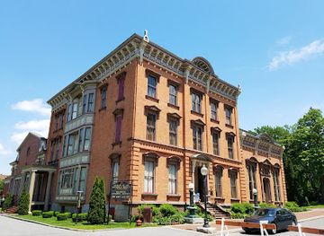 new-york/saratoga-springs/landmark/canfield-casino