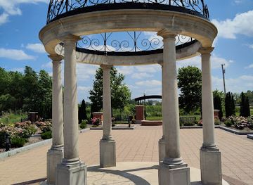 indiana/northwest-indiana/landmark/whiting-lakefront-park