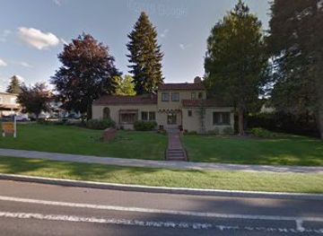 oregon/bend/landmark/bend-magazine