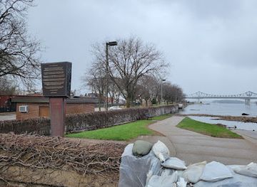 minnesota/winona/landmark/levee-park