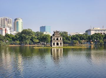vietnam/hanoi/landmark/old-quarter-ta-hien-corner