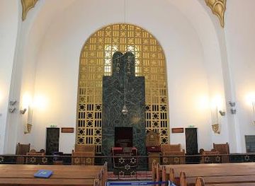 hungary/tatabanya/landmark/heroes-temple