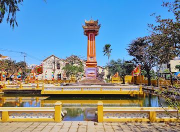 vietnam/hoi-an/landmark/dai-ky-niem-danh-nhan-chi-si-quang-nam