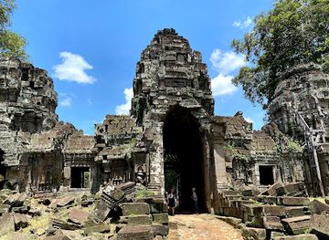 cambodia/preah-vihear/landmark/prasat-preah-khan-of-kampong-svay