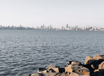 india/mumbai/colaba/landmark/geeta-nagar-sea-view