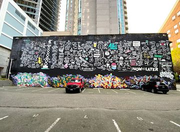 washington/puget-sound/landmark/alaska-trade-building