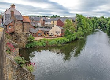 united-kingdom/durham/landmark/elvet-bridge