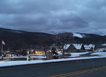 new-jersey/mountain-creek-ski-resort/landmark/mountain-creek-ski-resort-parking-lot