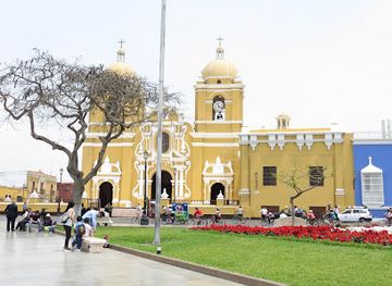 peru/trujillo/landmark/trujillo-cathedral-basilica