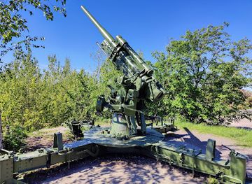 finland/espoo/landmark/ukko-aalto-s-cannon