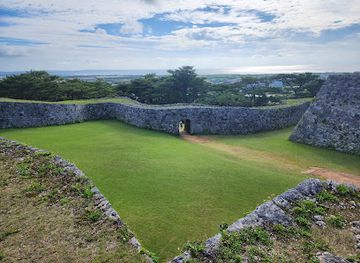 japan/okinawa/landmark/zakimi-castle-ruins