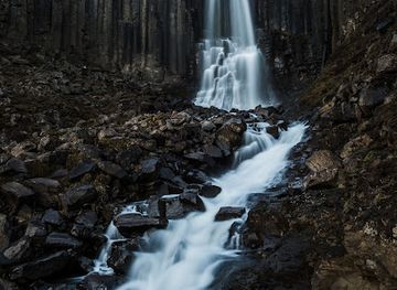 iceland/hengifoss-waterfall/landmark/stuolafoss-waterfall
