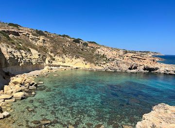 malta/ghajn-tuffieha-bay/landmark/coral-lagoon