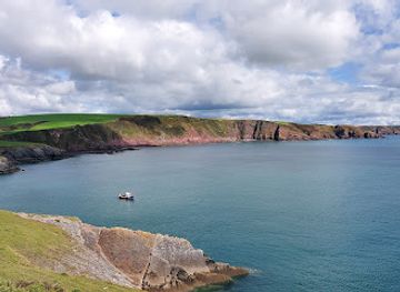 united-kingdom/pembrokeshire-coast-national-park/landmark/national-trust-stackpole