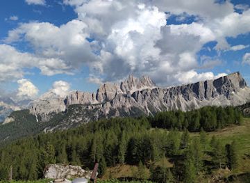 italy/cortina-d-ampezzo/landmark/torre-lusy